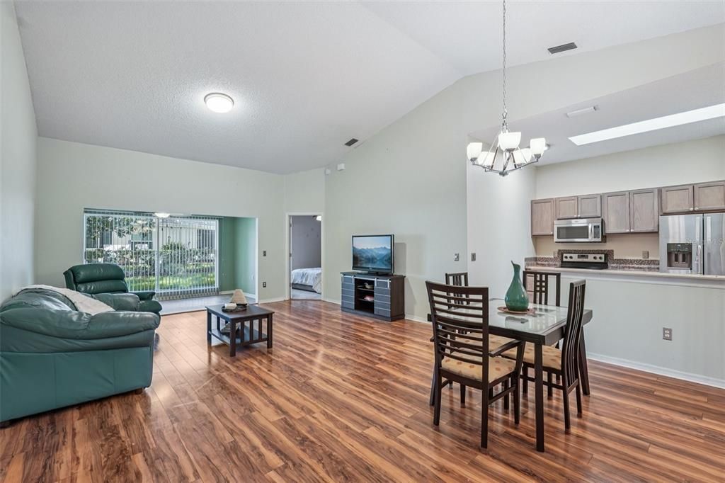 Image 7 of property listing at 2411 NANTUCKET HARBOR LOOP, Sun City Center, FL 33573