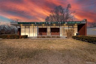 23394 Goddard Road, Taylor, MI 48180