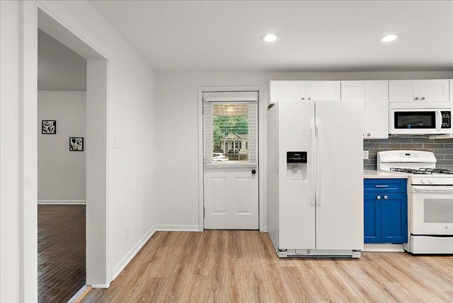 984 Evanston Avenue, Muskegon, MI 49442