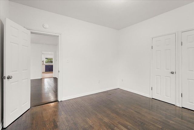 984 Evanston Avenue, Muskegon, MI 49442