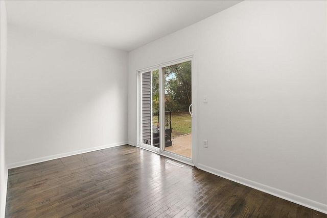 984 Evanston Avenue, Muskegon, MI 49442