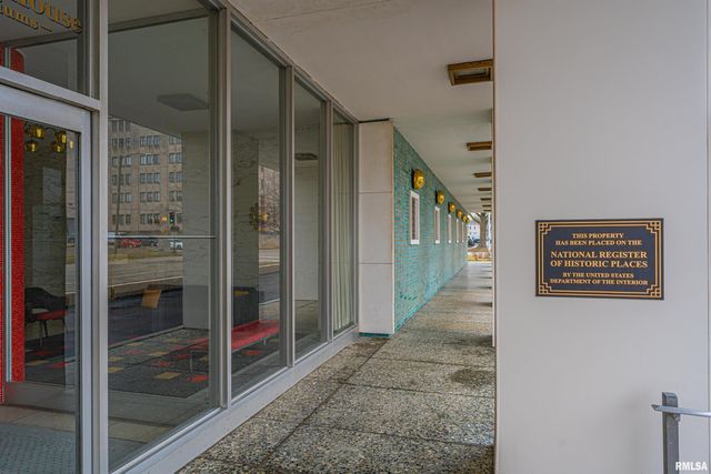 718 S 7th St Unit 904, Springfield, IL 62703