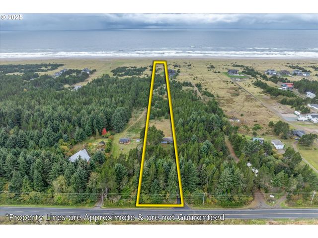 11303 PACIFIC Way, Long Beach, WA 98631