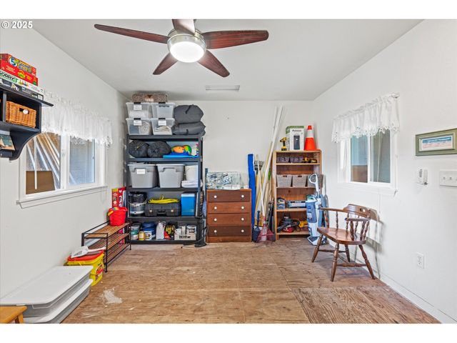 11303 PACIFIC Way, Long Beach, WA 98631