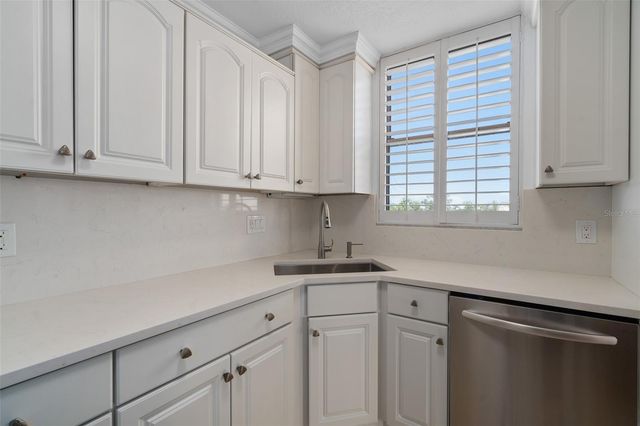 1100 S ORLANDO AVENUE 601, Maitland, FL 32751
