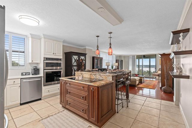 1100 S ORLANDO AVENUE 601, Maitland, FL 32751