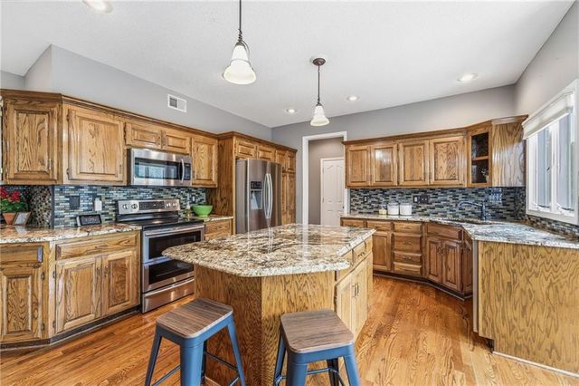 269 N Overlook Street, Olathe, KS 66061