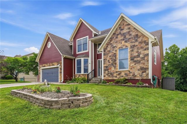 269 N Overlook Street, Olathe, KS 66061