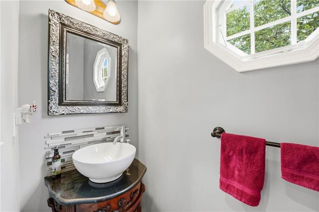 269 N Overlook Street, Olathe, KS 66061
