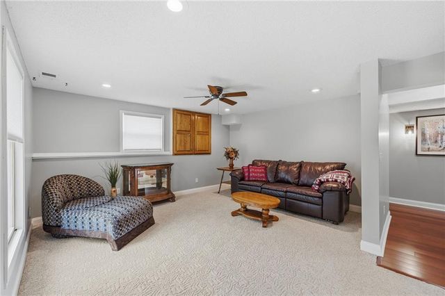 269 N Overlook Street, Olathe, KS 66061