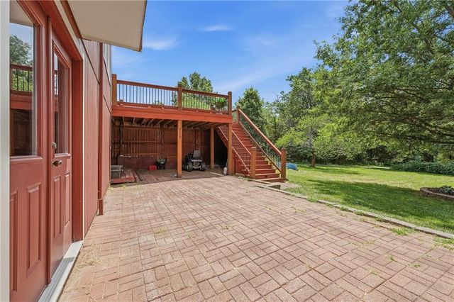 269 N Overlook Street, Olathe, KS 66061