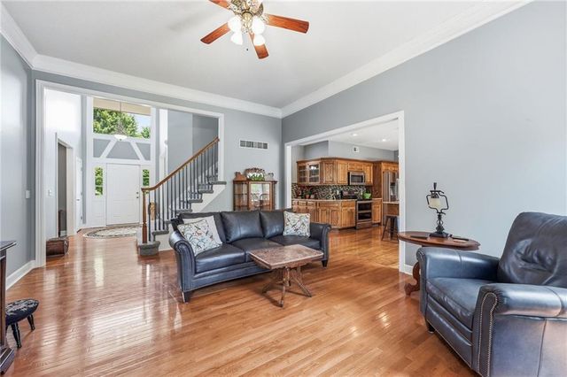 269 N Overlook Street, Olathe, KS 66061