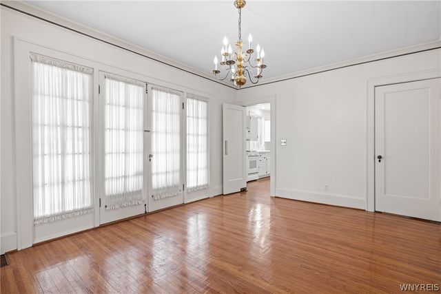 60 Radcliffe Road, Buffalo, NY 14214