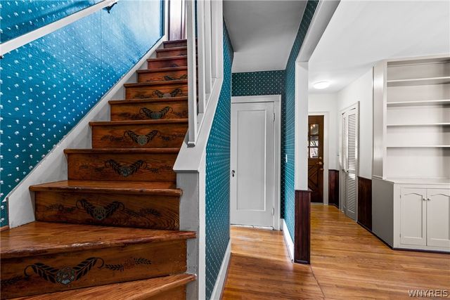 60 Radcliffe Road, Buffalo, NY 14214