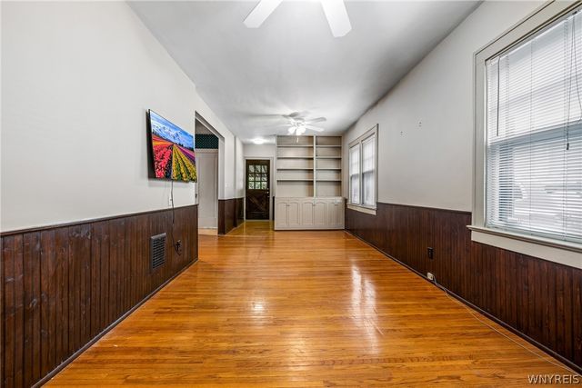 60 Radcliffe Road, Buffalo, NY 14214