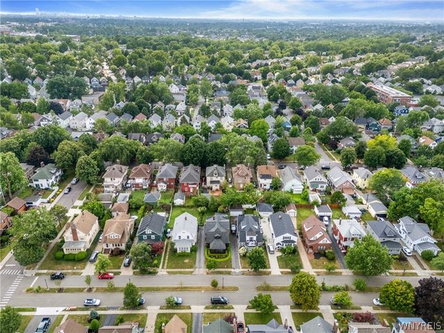 60 Radcliffe Road, Buffalo, NY 14214