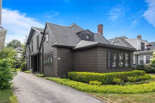 60 Radcliffe Road, Buffalo, NY 14214