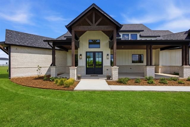 519 Reason Jones Road, Valley View, TX 76272