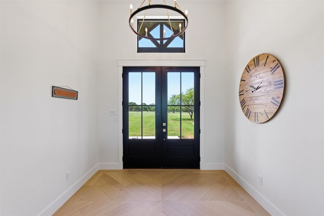 519 Reason Jones Road, Valley View, TX 76272