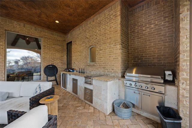 6300 Caroline Drive, Frisco, TX 75034