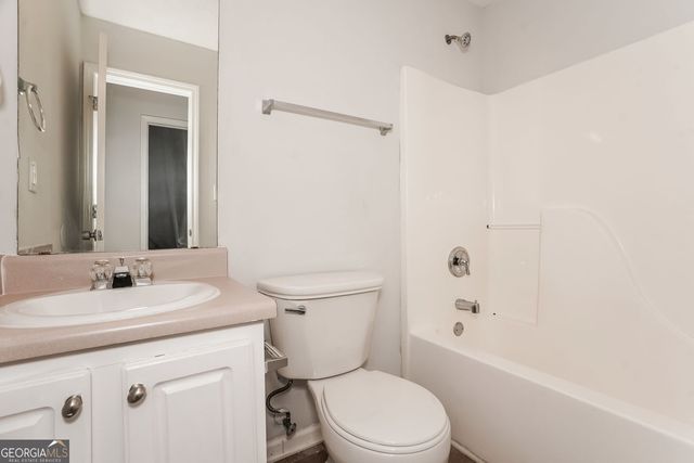 1024 Miss Amber Way, Locust Grove, GA 30248