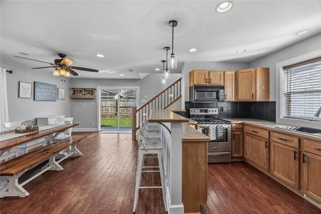 969 8th Street, Marion, IA 52302