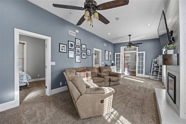 969 8th Street, Marion, IA 52302