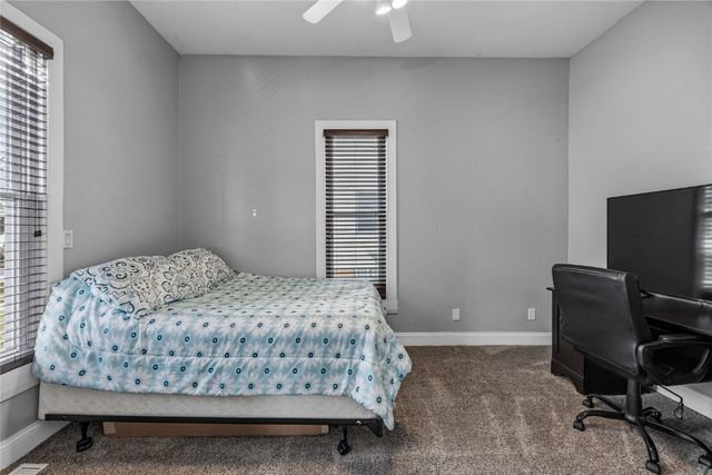 969 8th Street, Marion, IA 52302