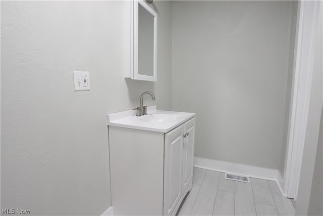 5003 Dalton Avenue, Cleveland, OH 44127
