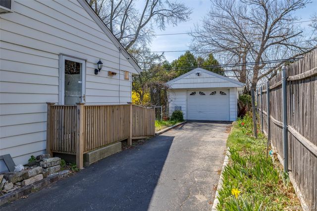 36 Seitz Drive, Bethpage, NY 11714