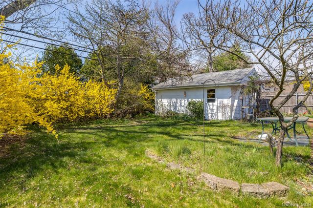 36 Seitz Drive, Bethpage, NY 11714