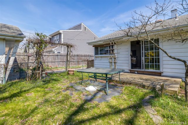 36 Seitz Drive, Bethpage, NY 11714