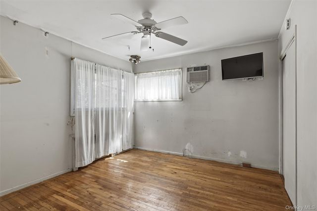 36 Seitz Drive, Bethpage, NY 11714