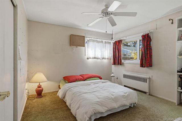 36 Seitz Drive, Bethpage, NY 11714