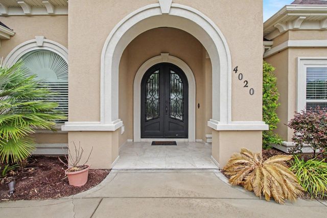 4020 Captiva Row, Myrtle Beach, SC 29579