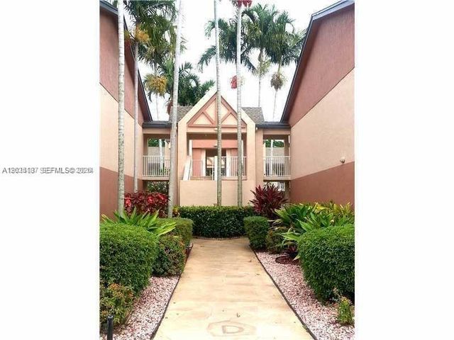 7271 S Devon Dr 101, Tamarac, FL 33321