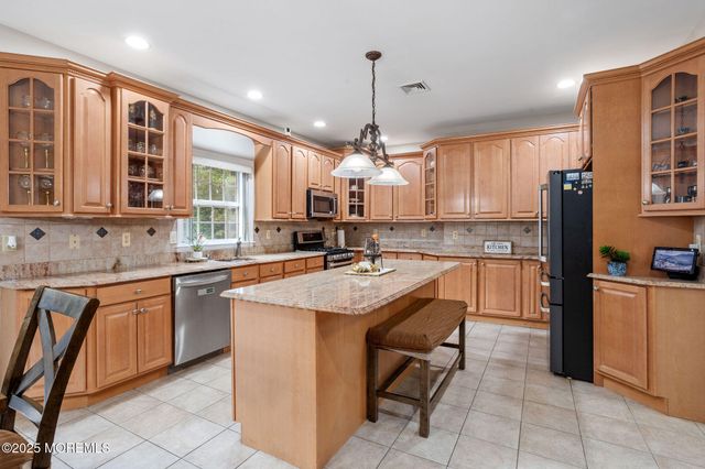 14 Conor Road, Jackson, NJ 08527