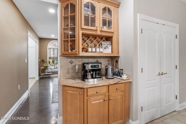 14 Conor Road, Jackson, NJ 08527