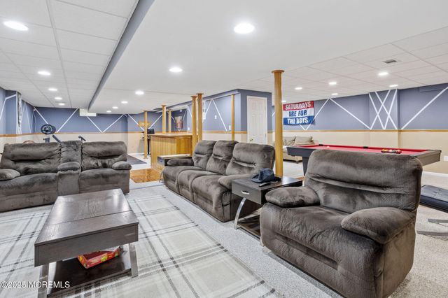 14 Conor Road, Jackson, NJ 08527