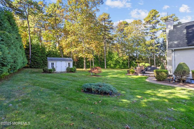 14 Conor Road, Jackson, NJ 08527