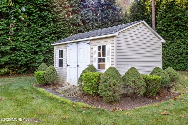 14 Conor Road, Jackson, NJ 08527