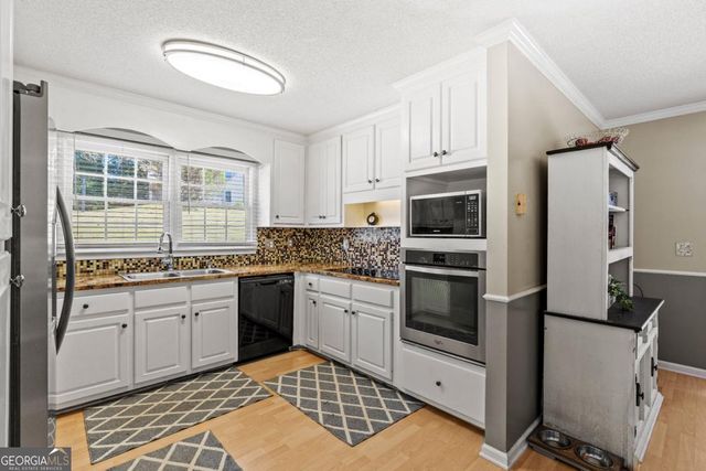 5126 Cash Road, Flowery Branch, GA 30542