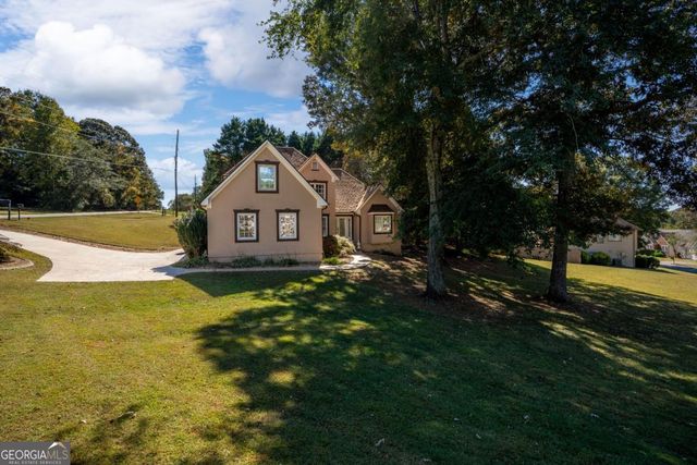5126 Cash Road, Flowery Branch, GA 30542