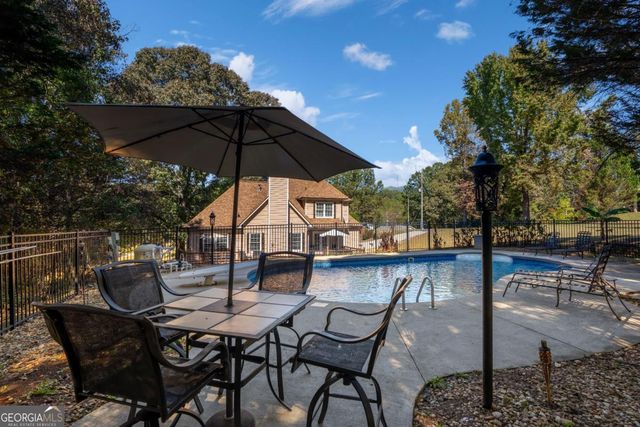 5126 Cash Road, Flowery Branch, GA 30542