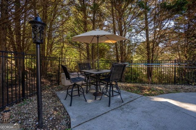 5126 Cash Road, Flowery Branch, GA 30542