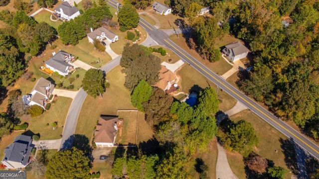 5126 Cash Road, Flowery Branch, GA 30542