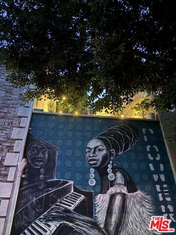 2225 N Cahuenga Boulevard, Los Angeles, CA 90068
