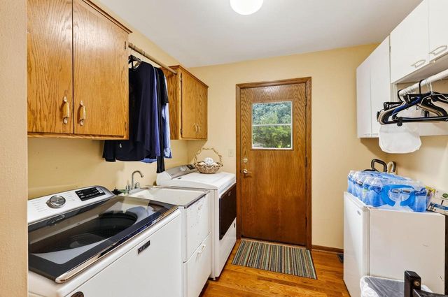 W148N7167 Terriwood COURT, Menomonee Falls, WI 53051