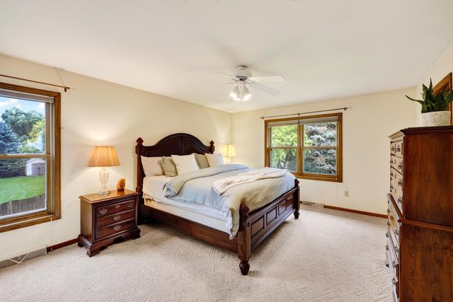 W148N7167 Terriwood COURT, Menomonee Falls, WI 53051