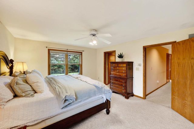 W148N7167 Terriwood COURT, Menomonee Falls, WI 53051